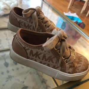 Michael Kors 7T sneakers